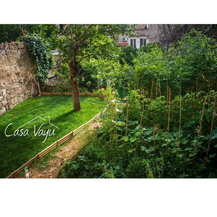 Casa Vayu - Rooms & Garden เนเปิลส์ ภายนอก รูปภาพ