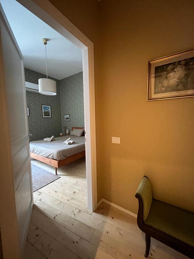 Casa Vayu - Rooms & Garden เนเปิลส์ ภายนอก รูปภาพ